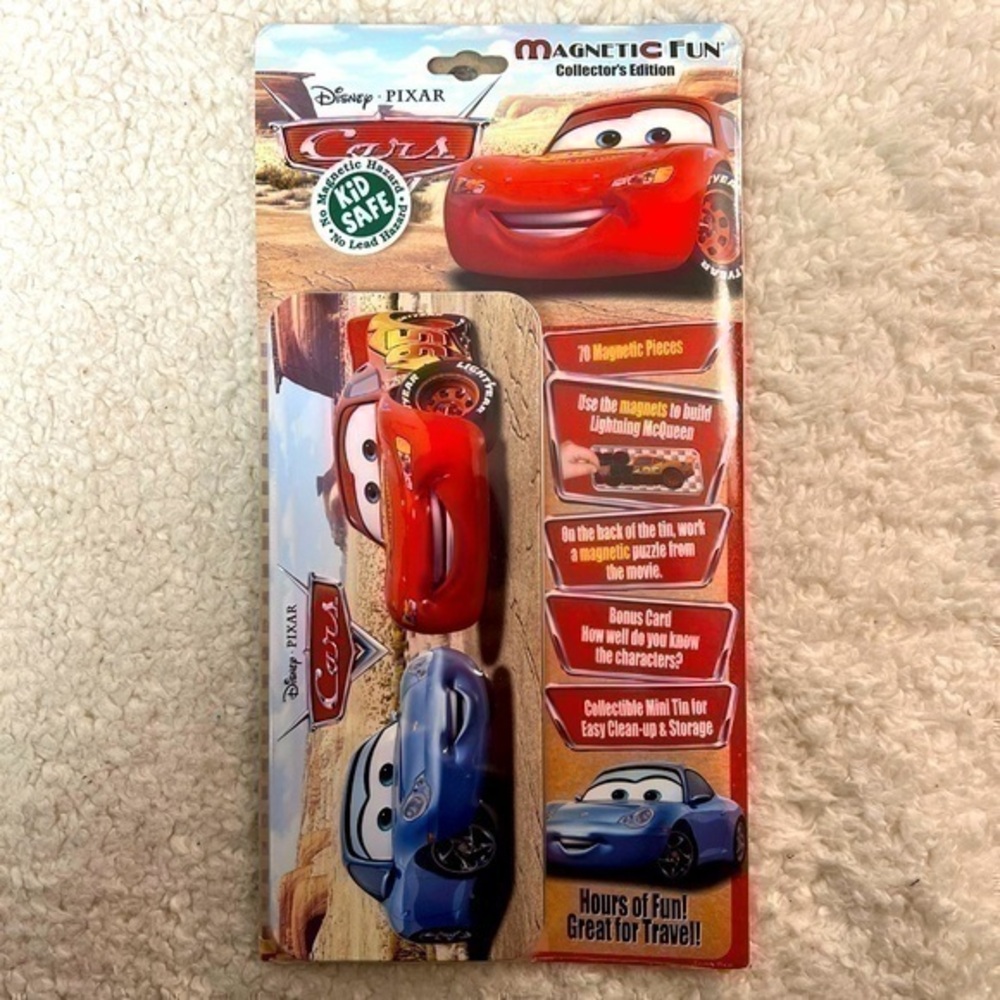 Disney Pixar "Cars" Collector's Edition Magnet Fun Play Kit